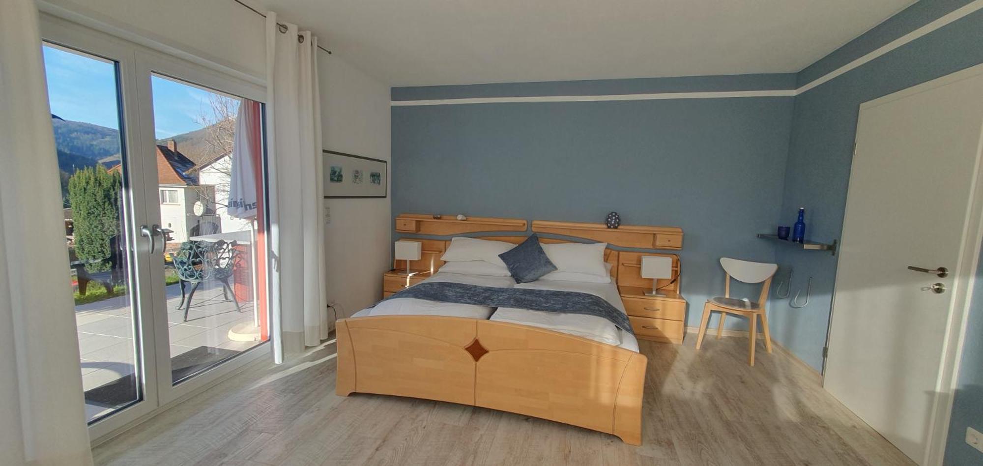 נקארשטיינאך Ferienwohnung Casa Rossa מראה חיצוני תמונה