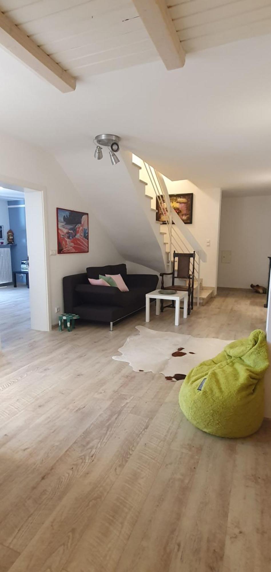 נקארשטיינאך Ferienwohnung Casa Rossa מראה חיצוני תמונה
