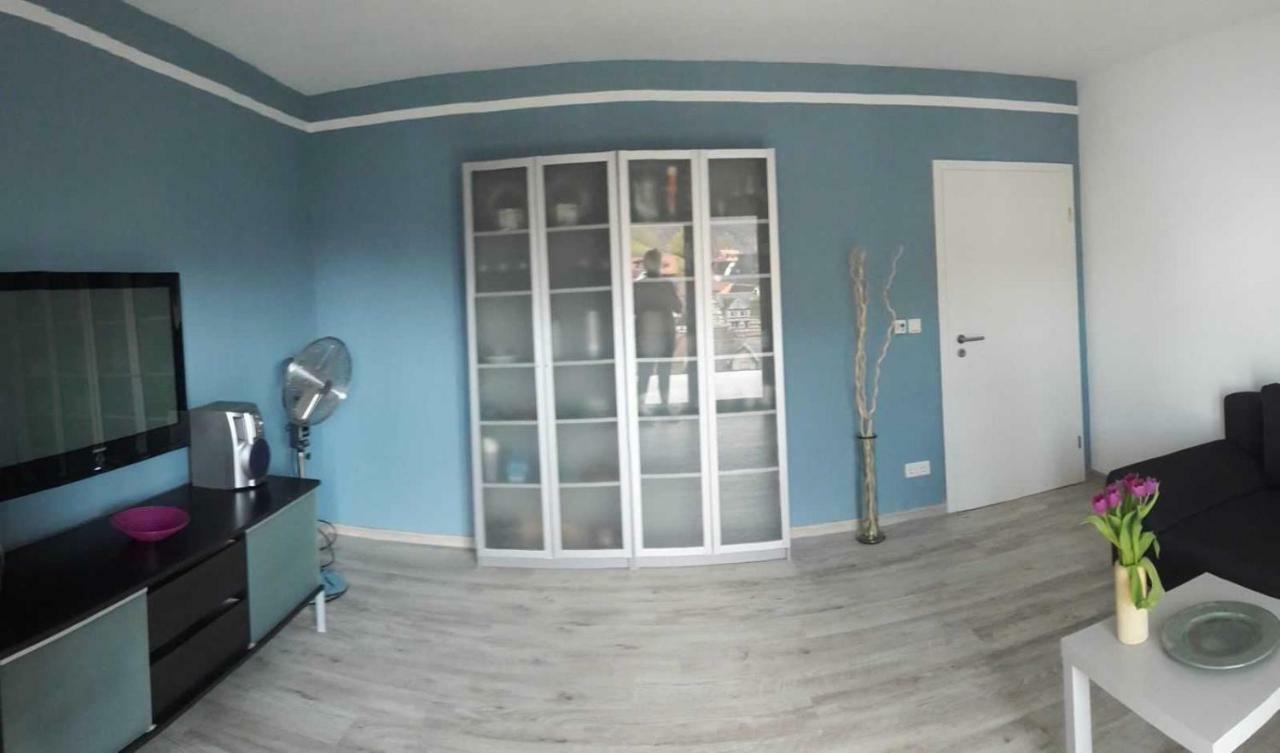 נקארשטיינאך Ferienwohnung Casa Rossa מראה חיצוני תמונה