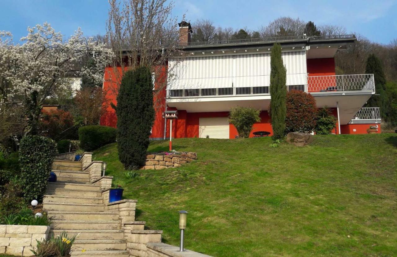 נקארשטיינאך Ferienwohnung Casa Rossa מראה חיצוני תמונה